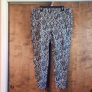 Royalty For Me Black and Cream  Patterned Pants